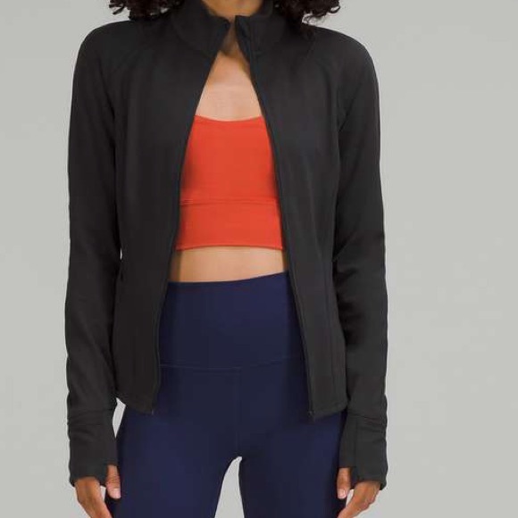 Lululemon InStill Jacket - Picture 9 of 9